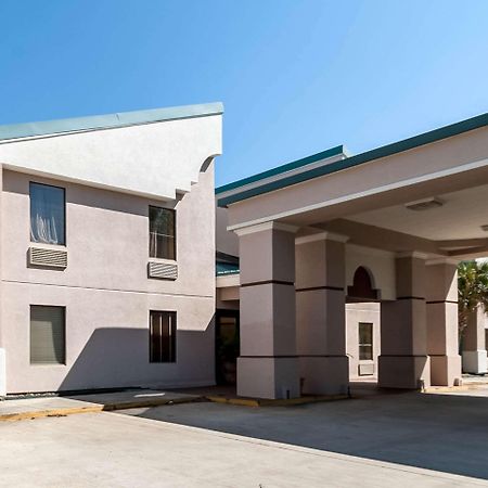 Quality Inn & Suites Lafayette Exteriör bild