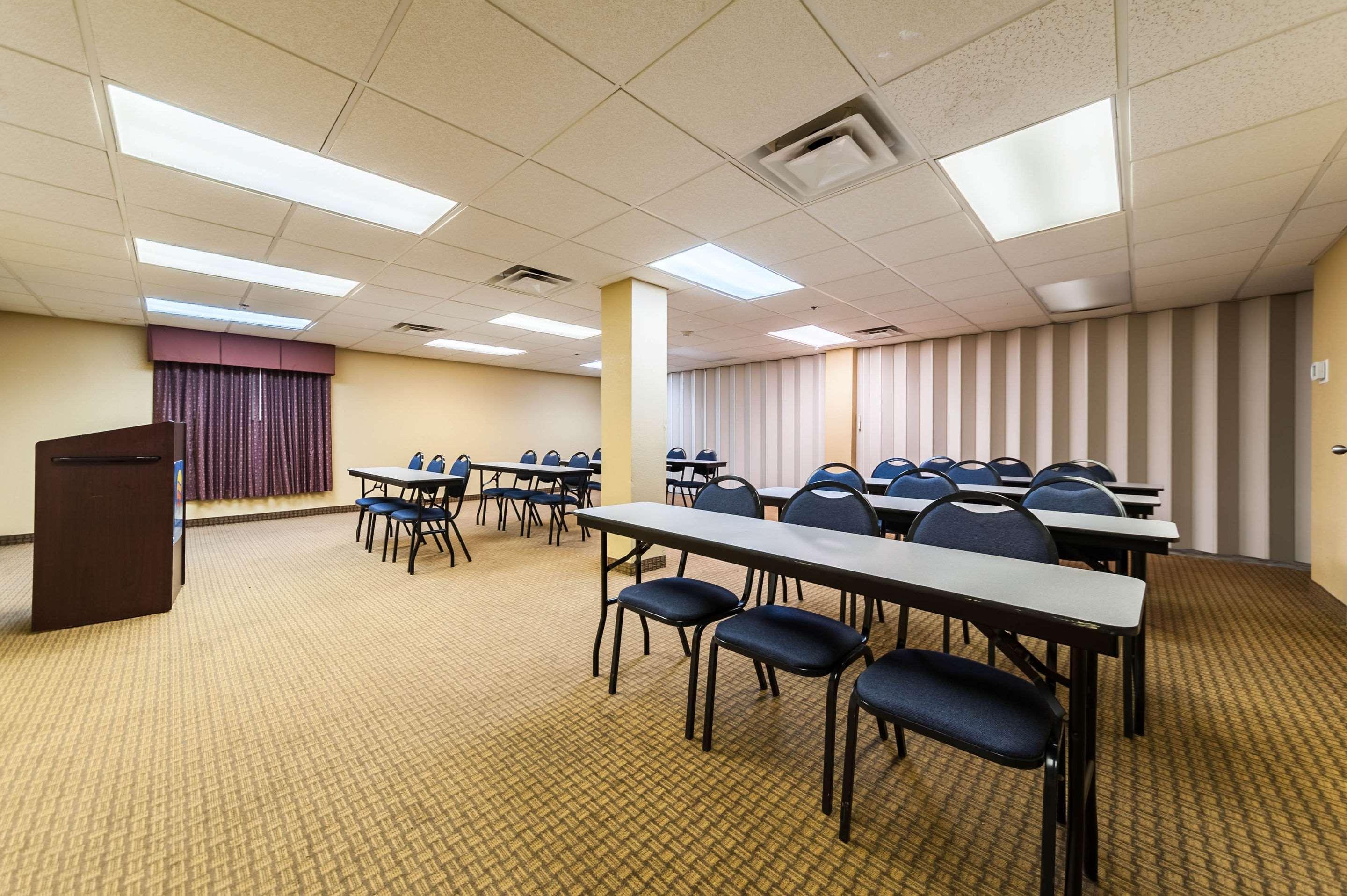 Quality Inn & Suites Lafayette Exteriör bild