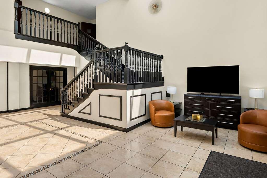 Quality Inn & Suites Lafayette Inreriör bild