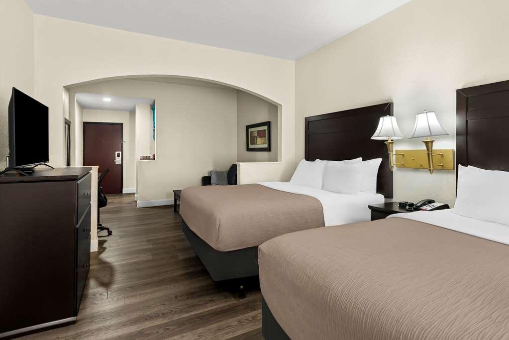 Quality Inn & Suites Lafayette Rum bild