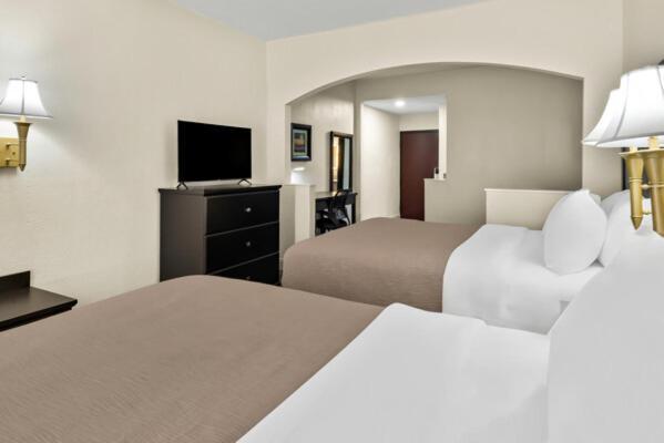 Quality Inn & Suites Lafayette Exteriör bild